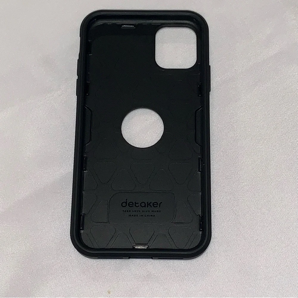 💥 2/$10 Detaker iPhone 11 6.1 case